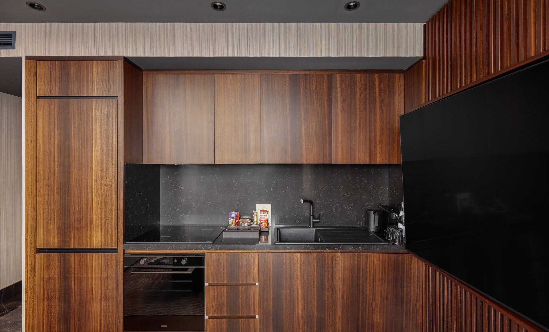 One-Bedroom Residence at Merit Starlit Hotel, Budva