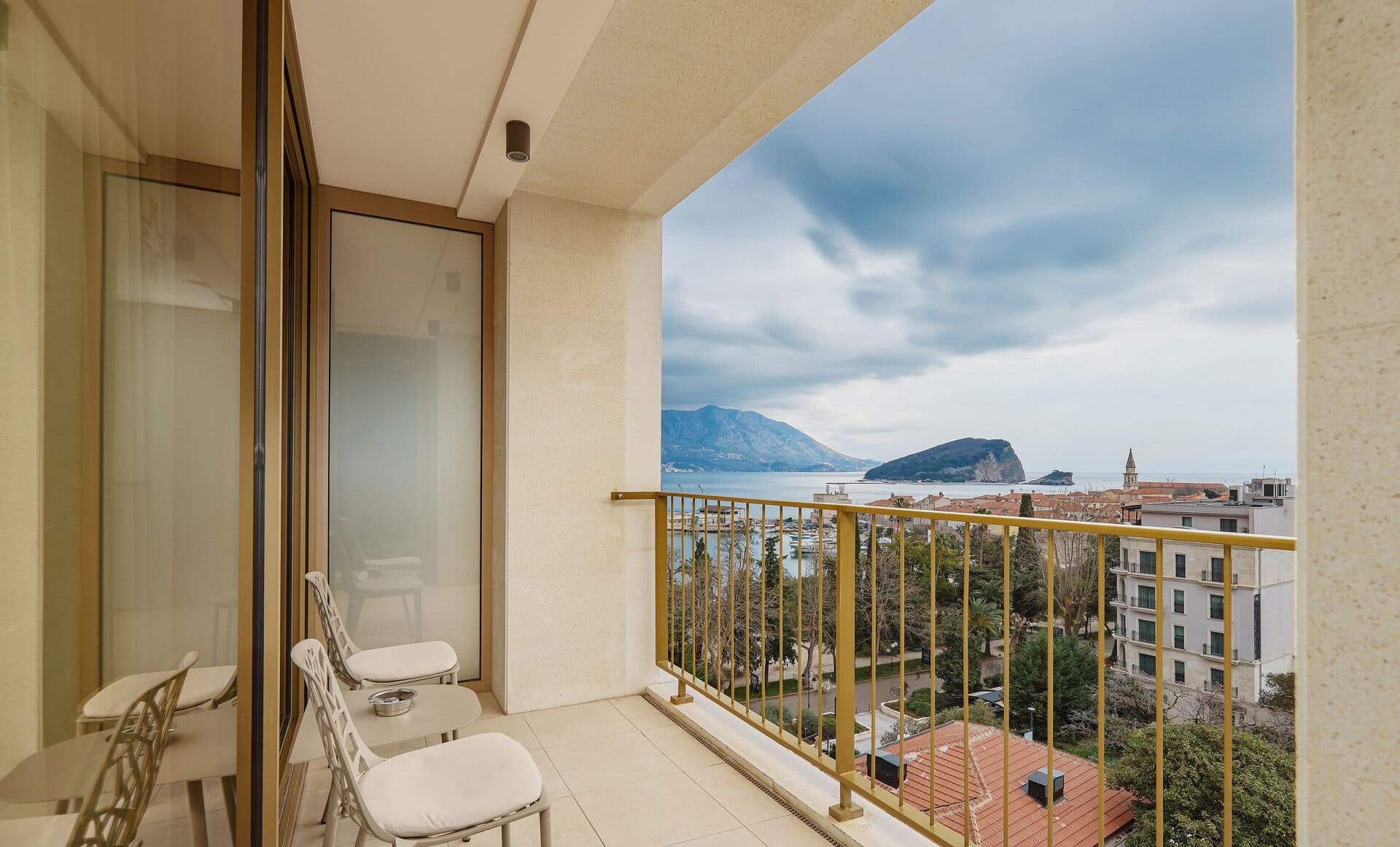 One-Bedroom Residence at Merit Starlit Hotel, Budva