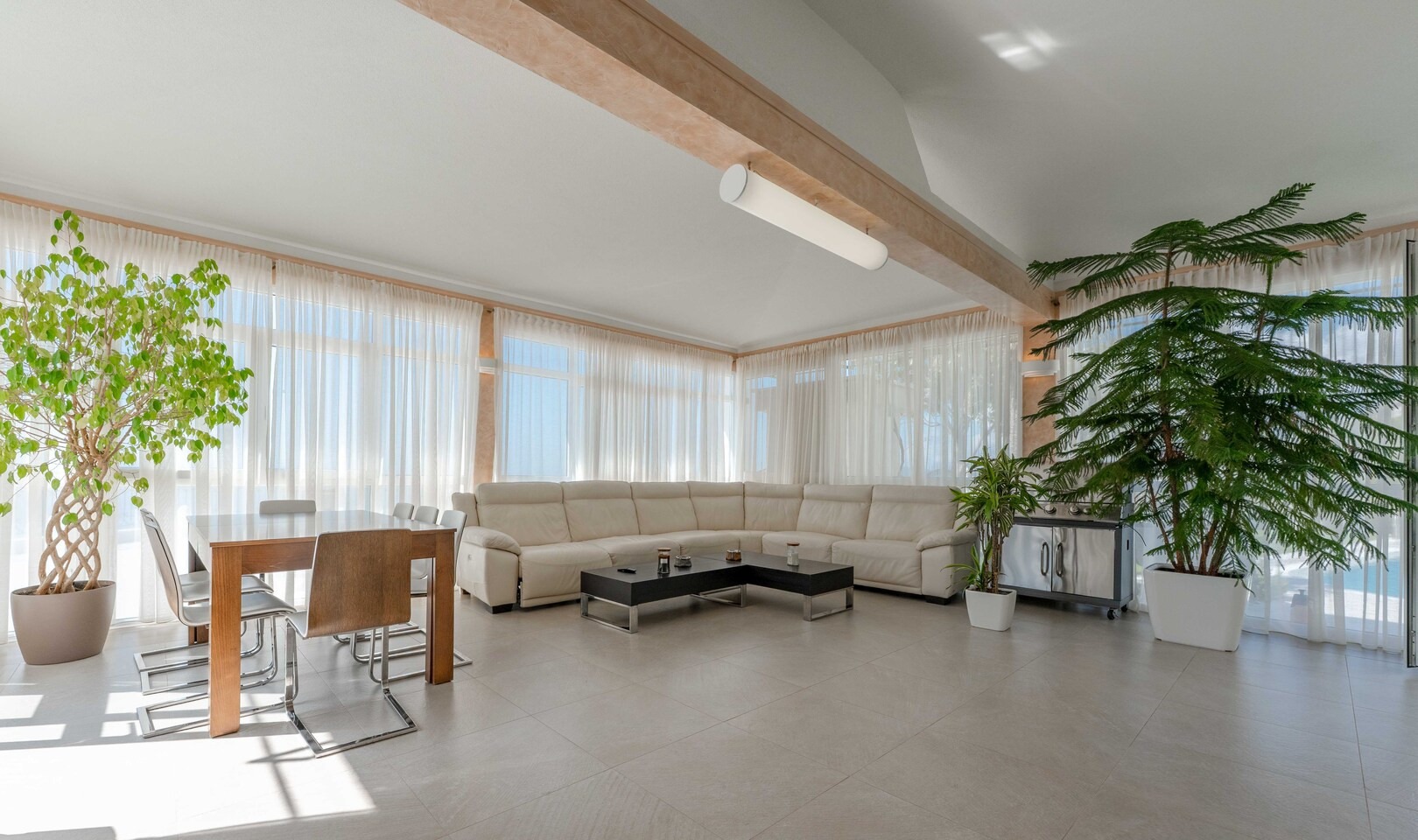 Five-Bedroom Villa with Guest House in Blizikuće, Budva Riviera