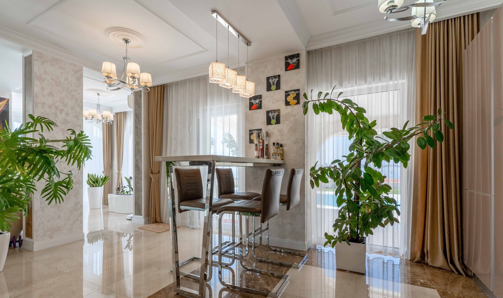 Five-Bedroom Villa with Guest House in Blizikuće, Budva Riviera
