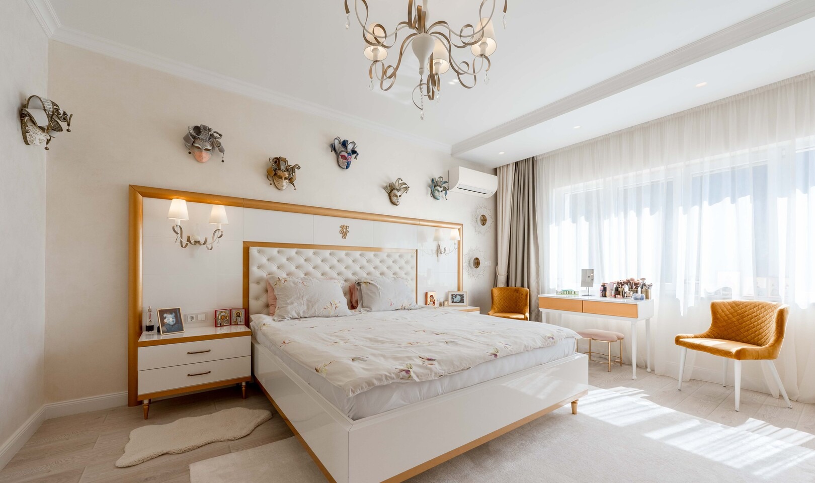 Five-Bedroom Villa with Guest House in Blizikuće, Budva Riviera