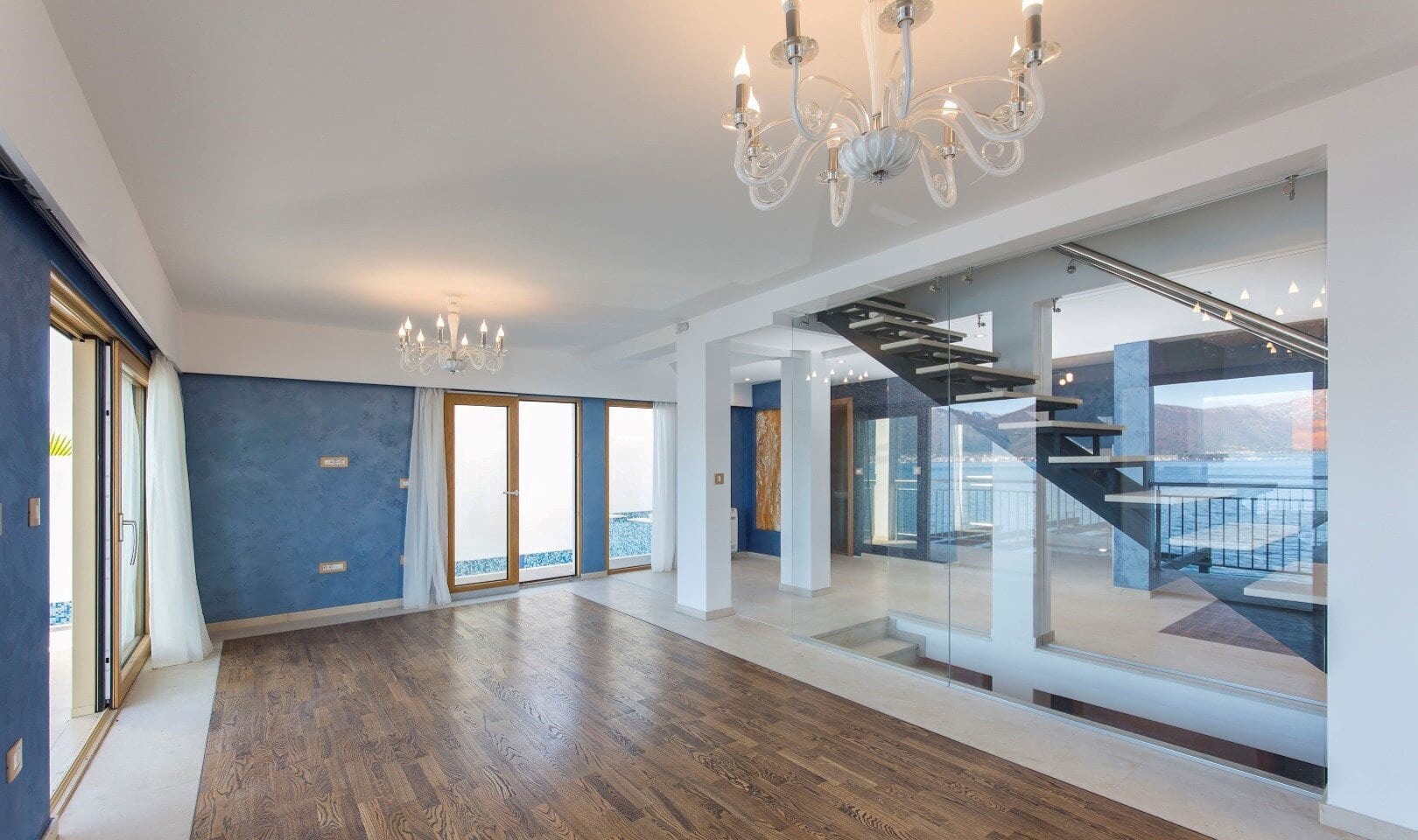Four-Bedroom Waterfront Villa in Krašići, Tivat