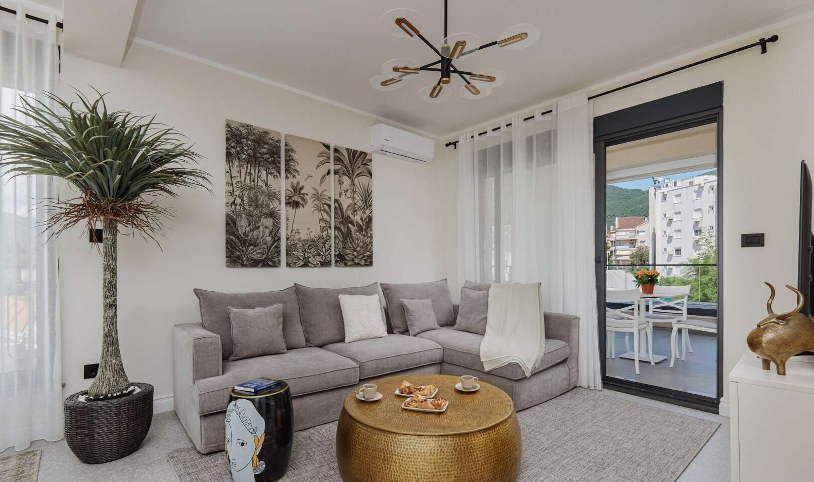 Three-Bedroom Apartment in Donja Lastva, Tivat