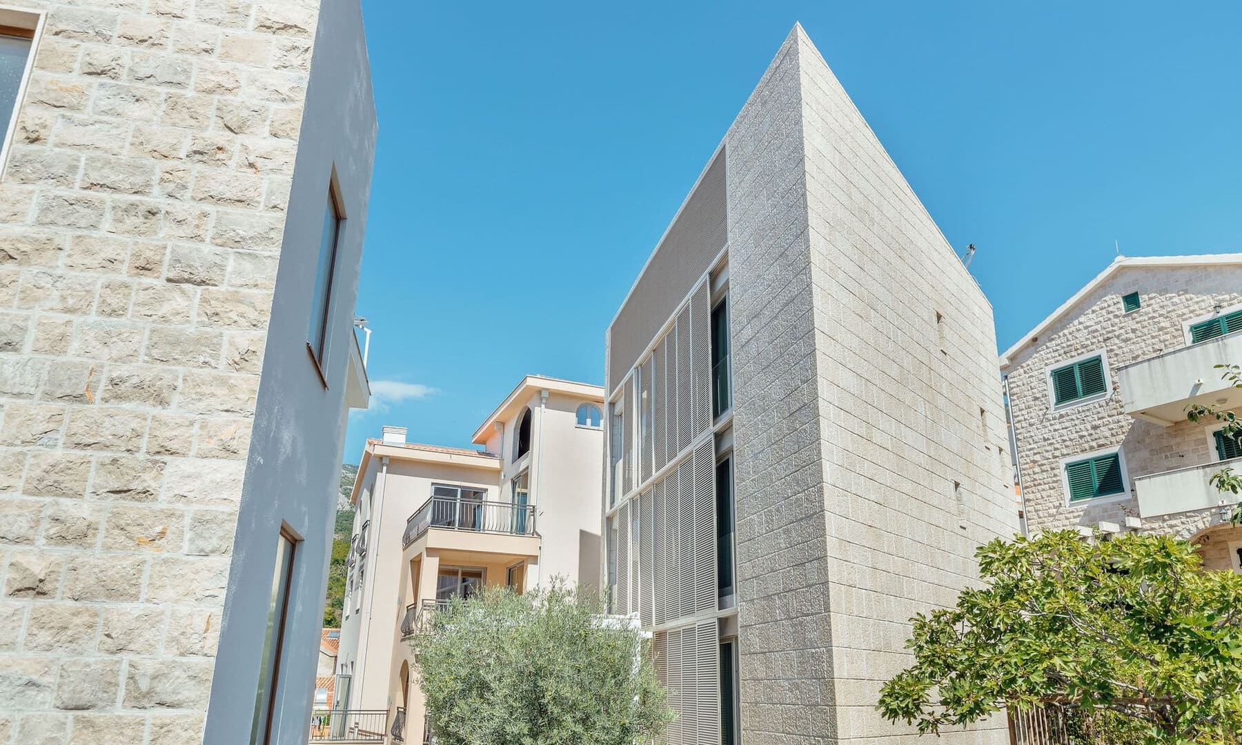Six-Bedroom Stone Villa in Pržno, Budva Riviera