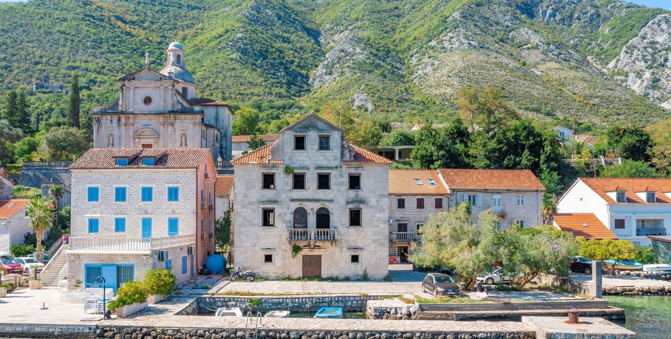 Historic Beskuca Palace on the Waterfront in Prčanj