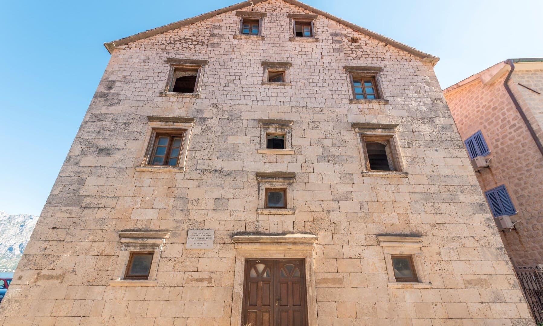 Historic Beskuca Palace on the Waterfront in Prčanj