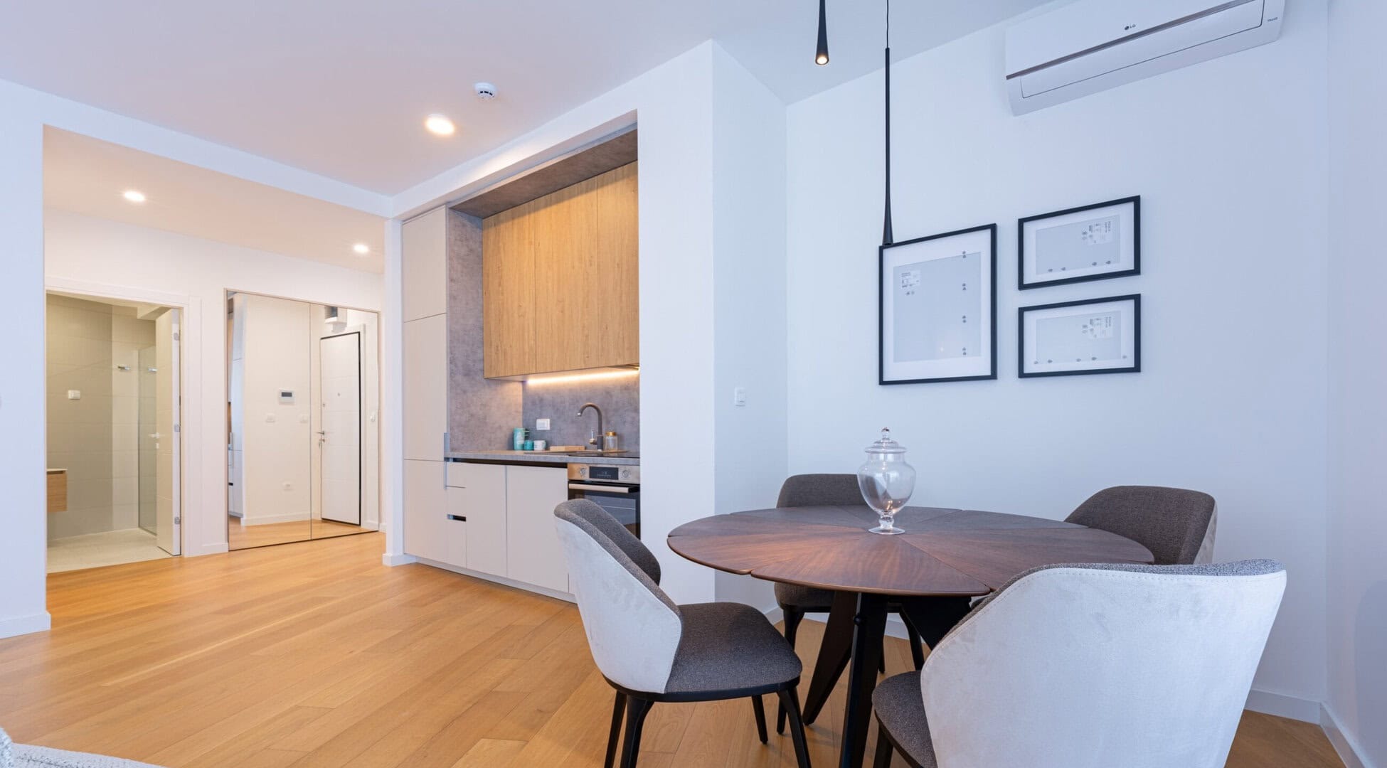 One-Bedroom Sea-View Apartment in Bečići, Budva Riviera