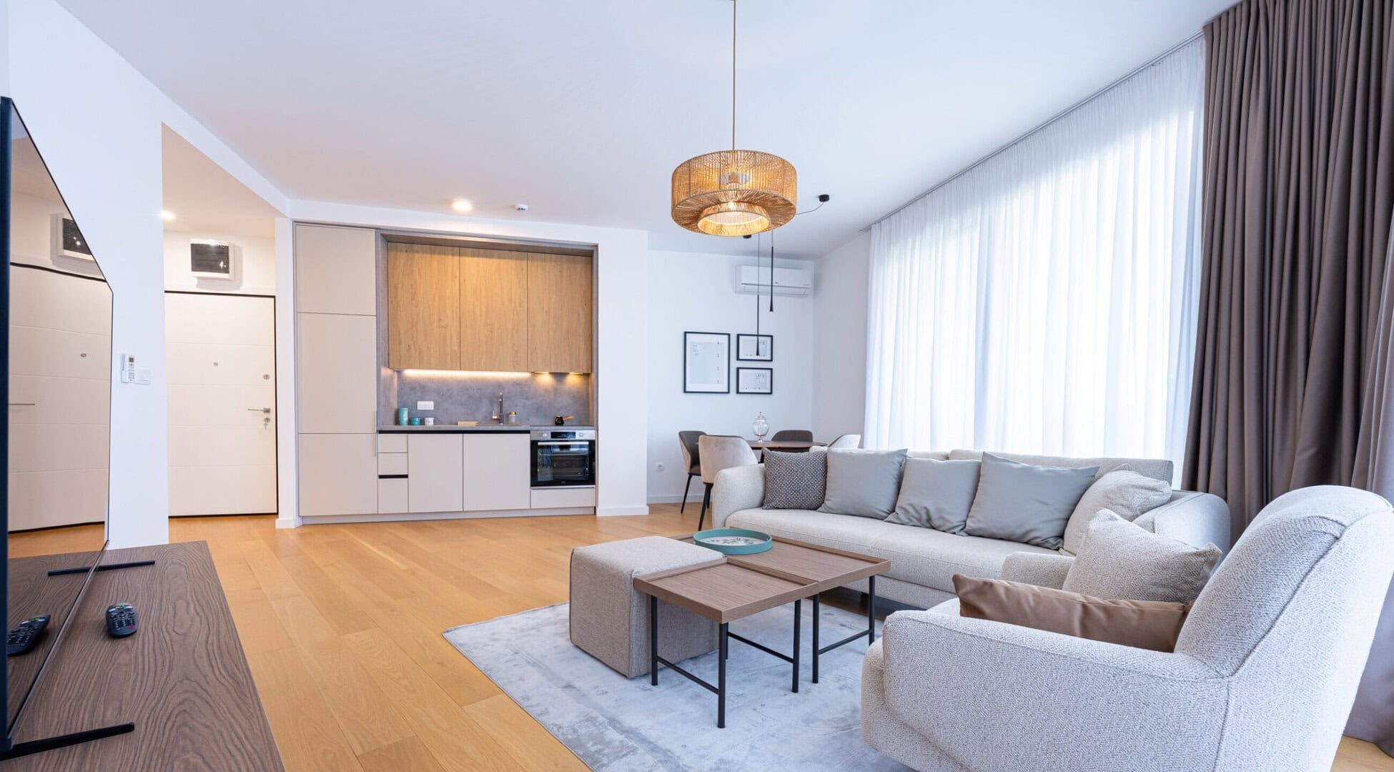 One-Bedroom Sea-View Apartment in Bečići, Budva Riviera