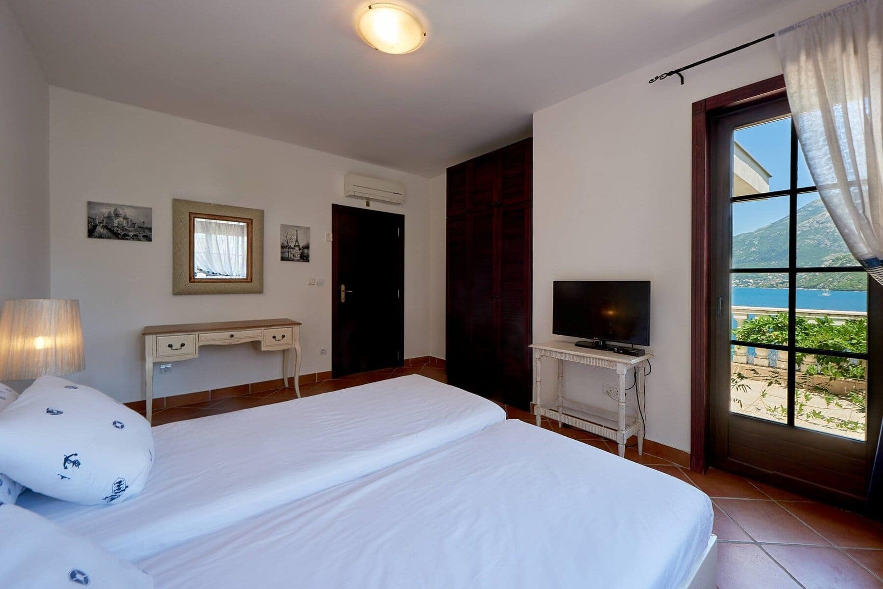 Four-Bedroom Waterfront Villa in Kostanjica, Kotor Bay