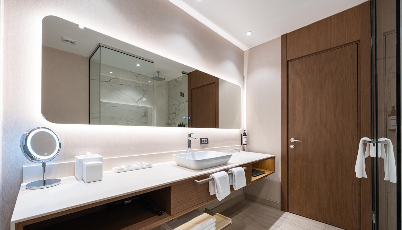 One-Bedroom Residence at Hyatt Regency Kotor Bay, Stoliv