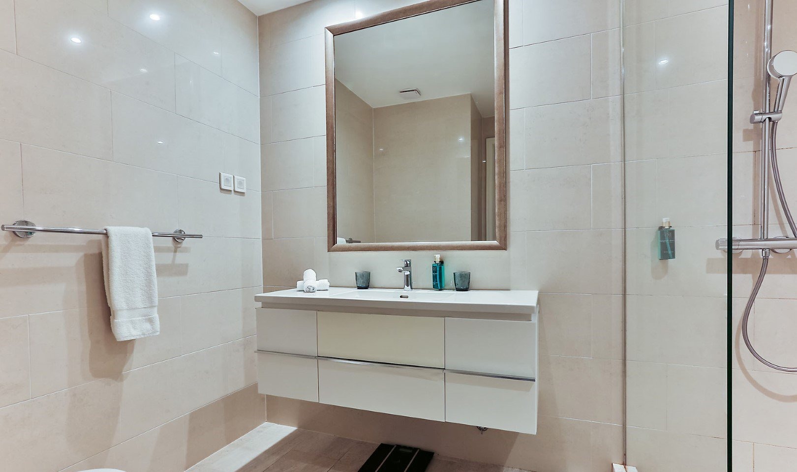 Furnished Two-Bedroom Residence in Luštica Bay