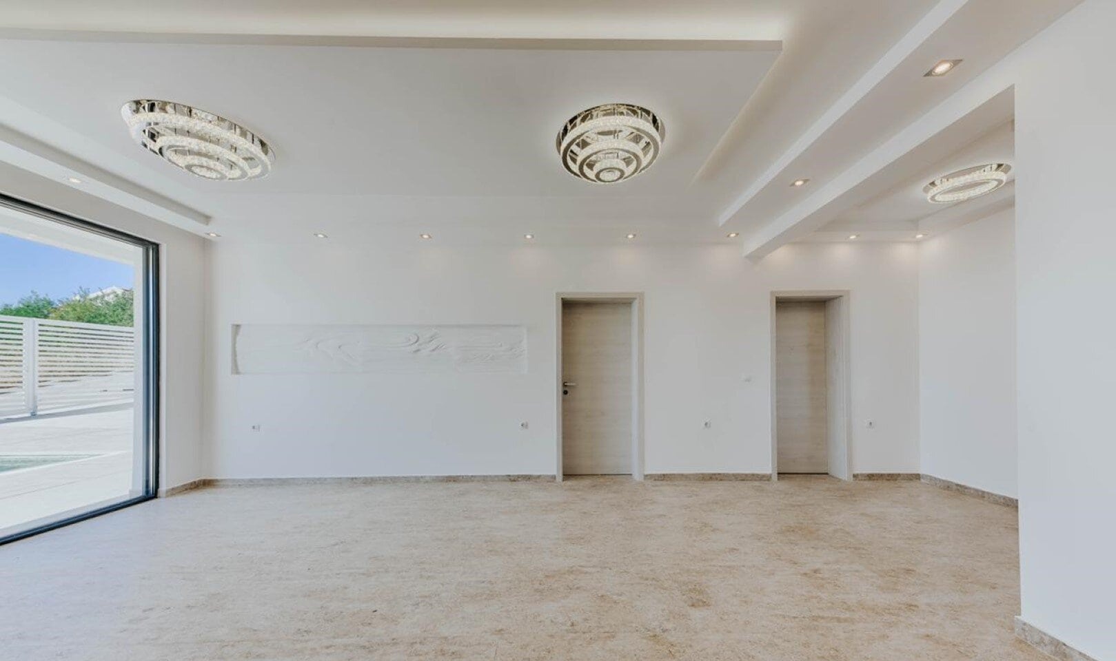 Four-Bedroom Villa with Pool in Utjeha, Bar