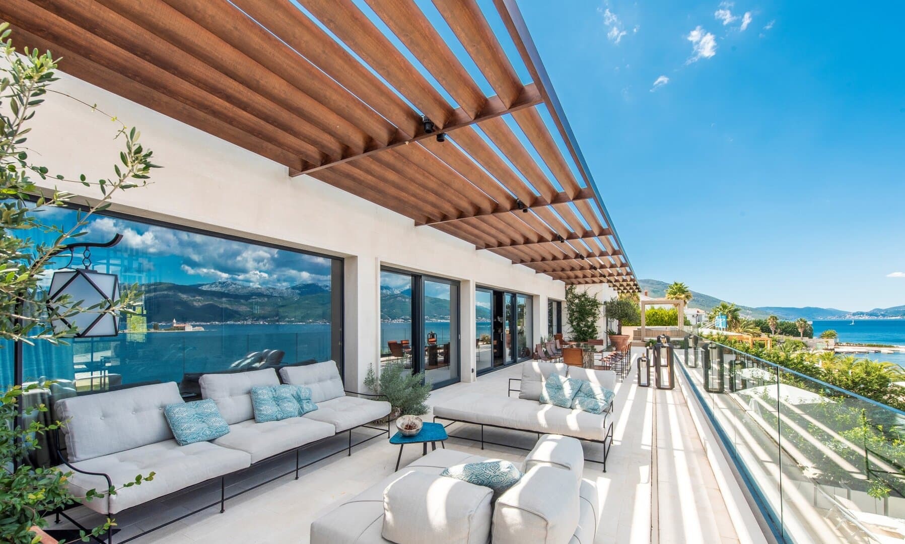 Four-Bedroom Penthouse at Nikki Beach Montenegro, Tivat