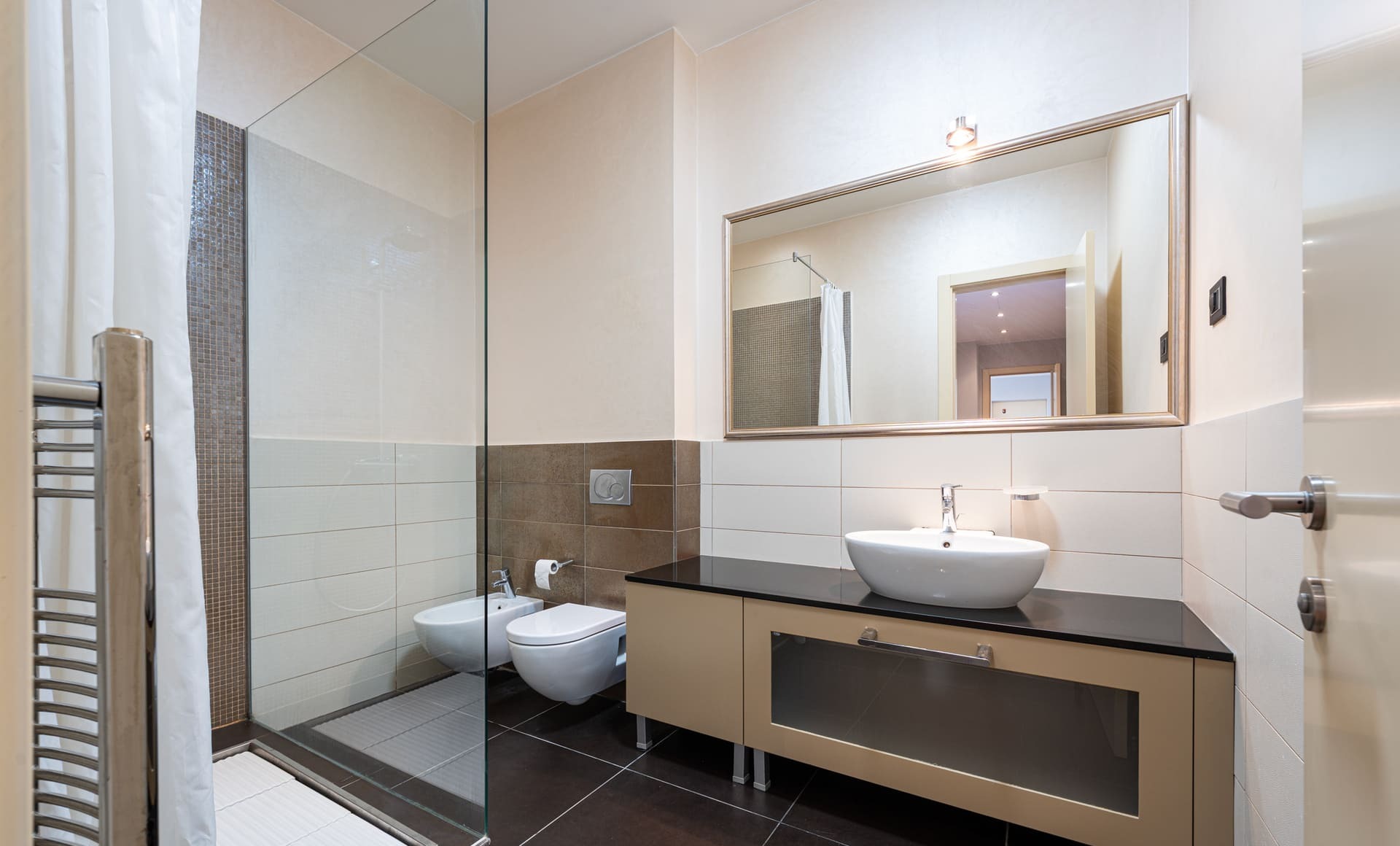 Three-Bedroom Residence at Capital Plaza, Podgorica