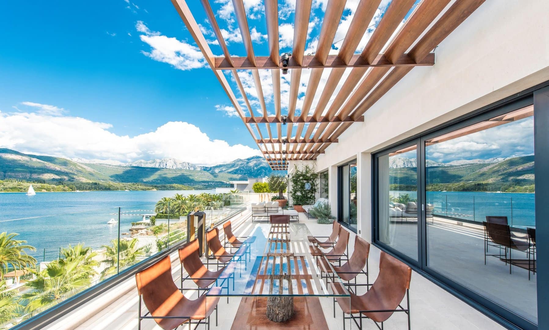 Four-Bedroom Penthouse at Nikki Beach Montenegro, Tivat