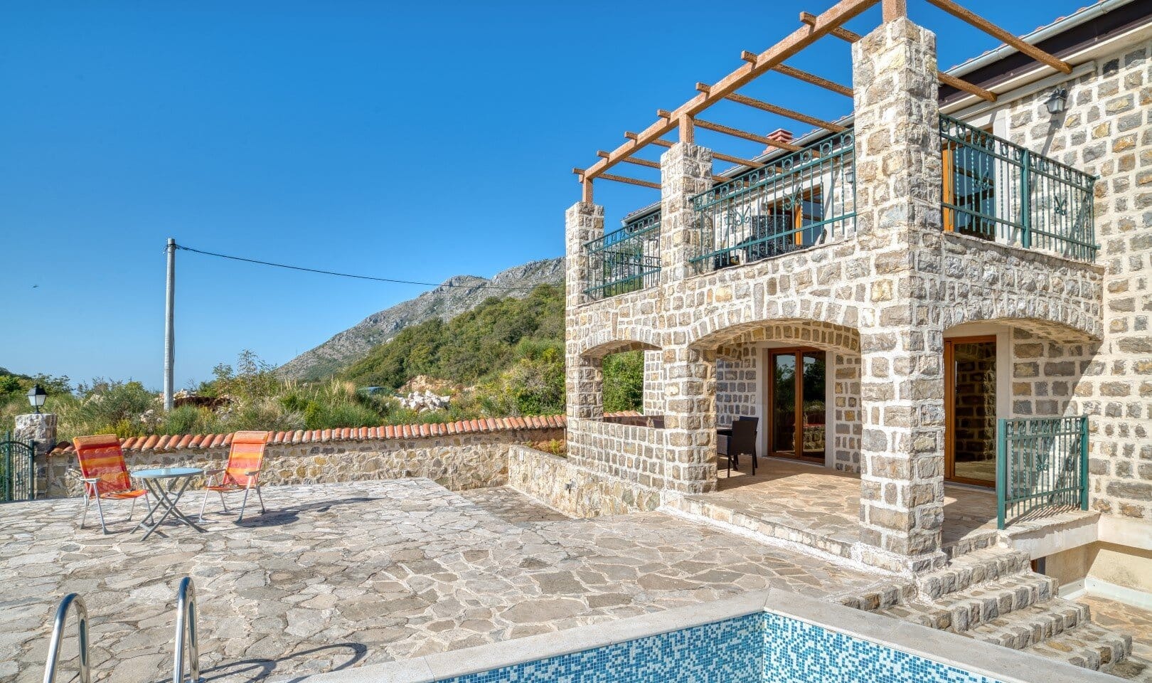 Six-Bedroom Stone Villa with Pool in Petrovac