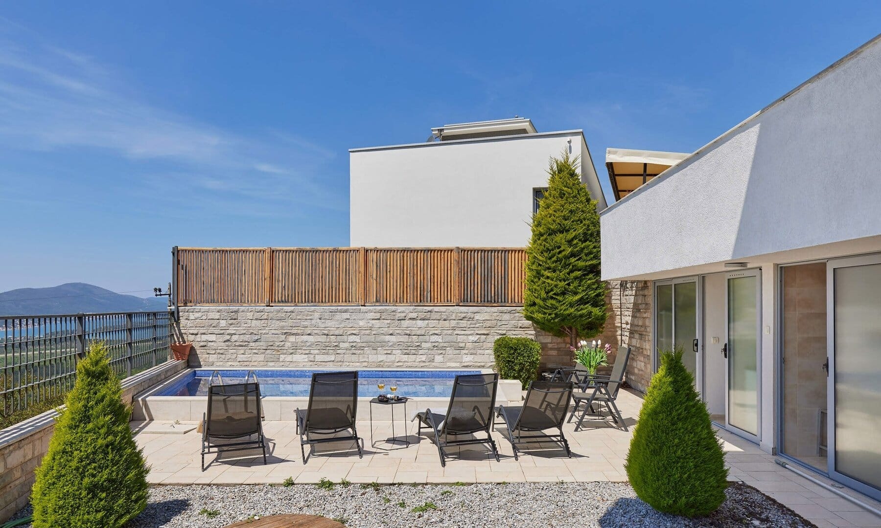 Three-Bedroom Villa with Pool in Kavač, Kotor Bay