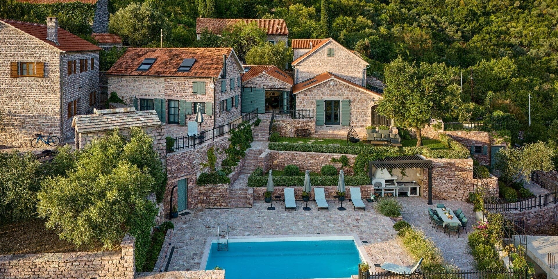 Three-House Private Estate in Tivat
