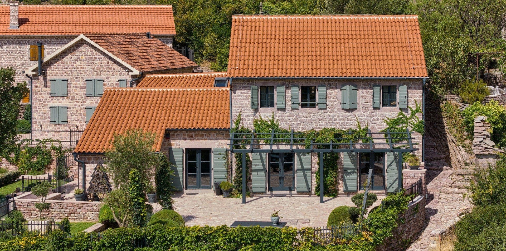 Three-House Private Estate in Tivat