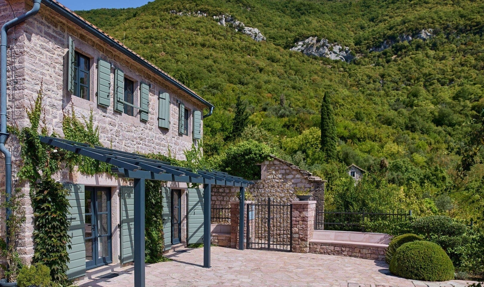 Three-House Private Estate in Tivat