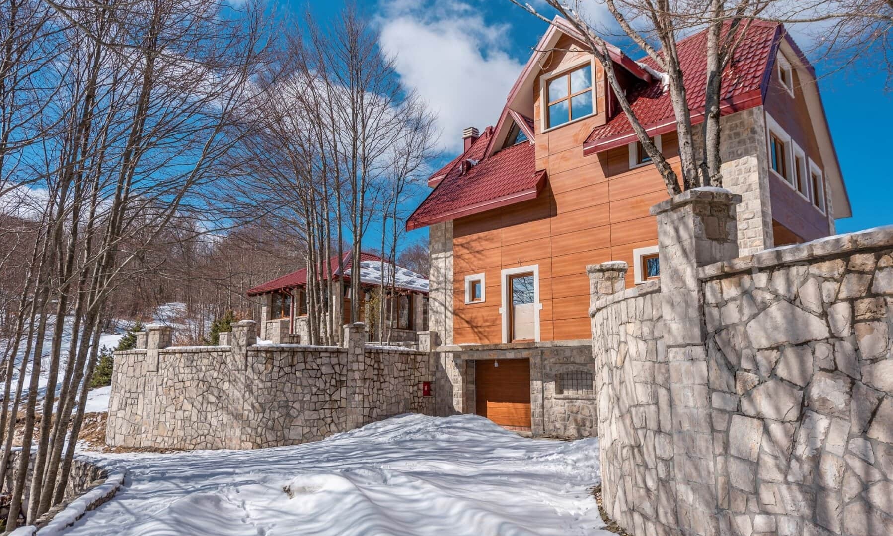 Mountain Residence at Ivanova Korita, Lovćen