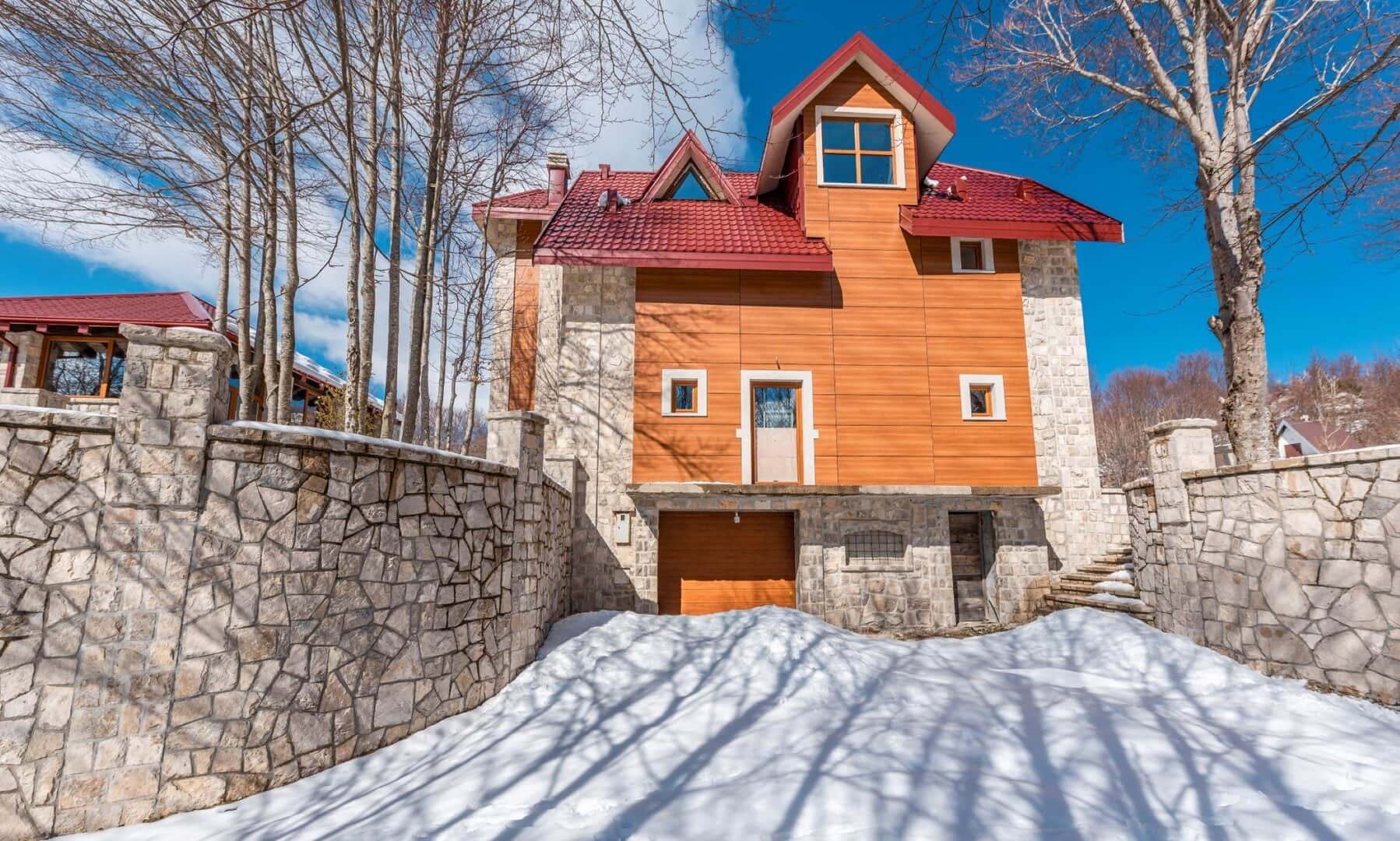 Mountain Residence at Ivanova Korita, Lovćen