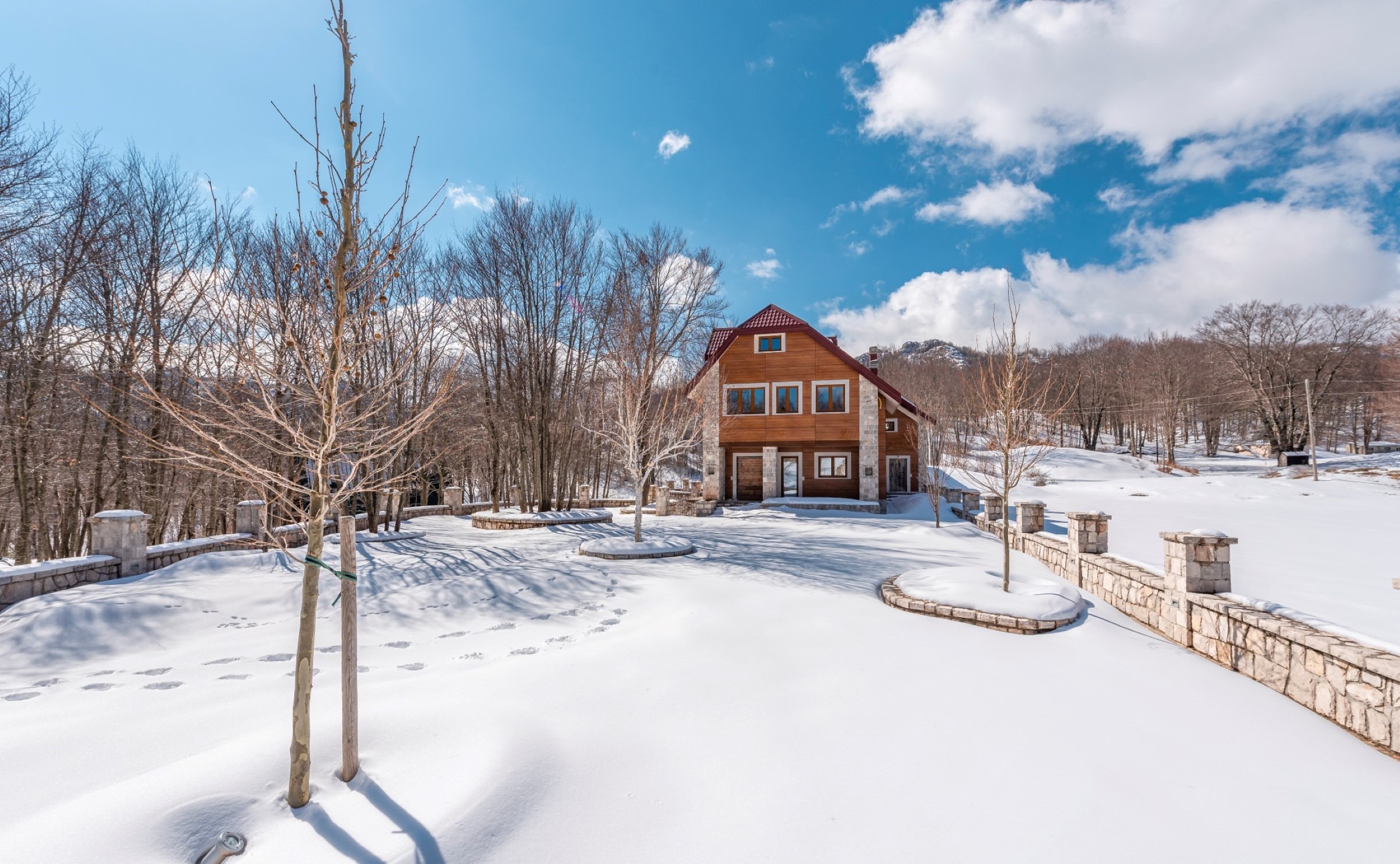 Mountain Residence at Ivanova Korita, Lovćen