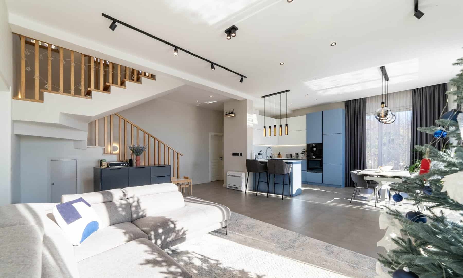 Four-Bedroom Villa with Pool in Podi, Herceg Novi