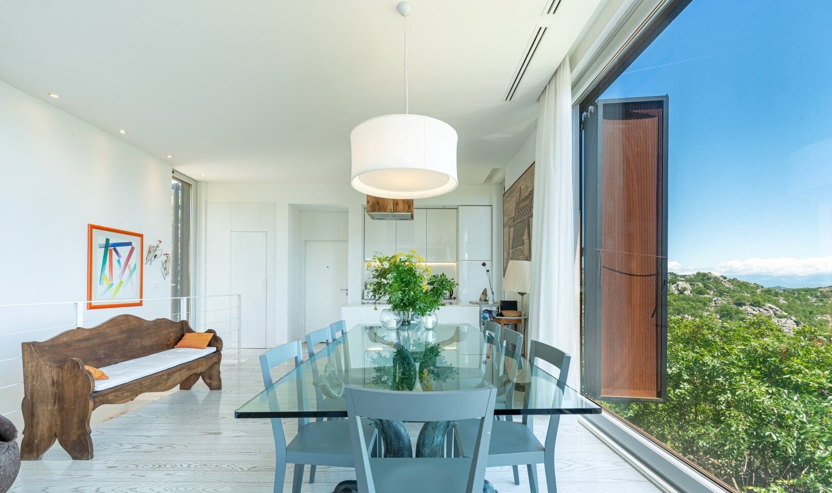 Four-Bedroom Villa on a 10,000 m² Estate Above Lake Skadar