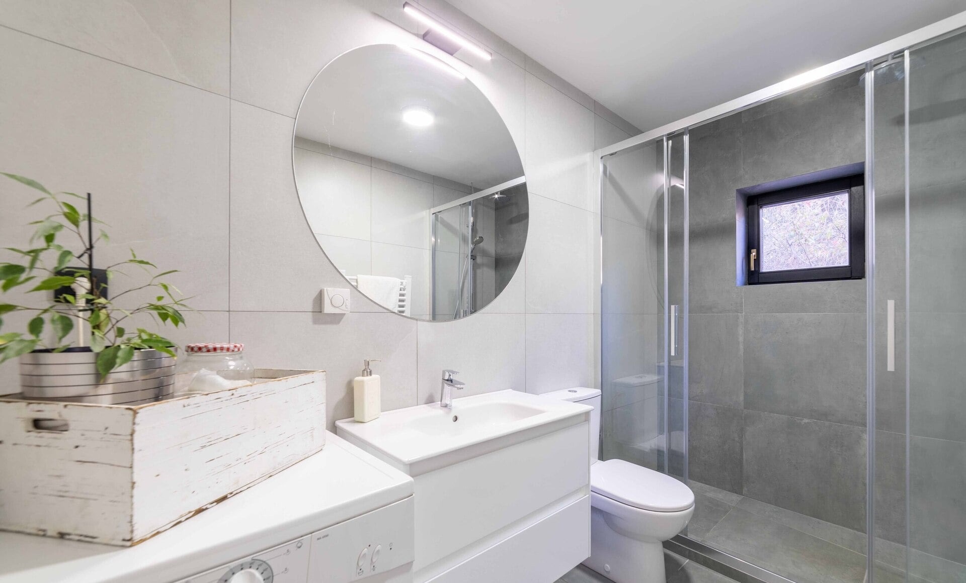 Three-Bedroom Waterfront Duplex in Krašići, Tivat