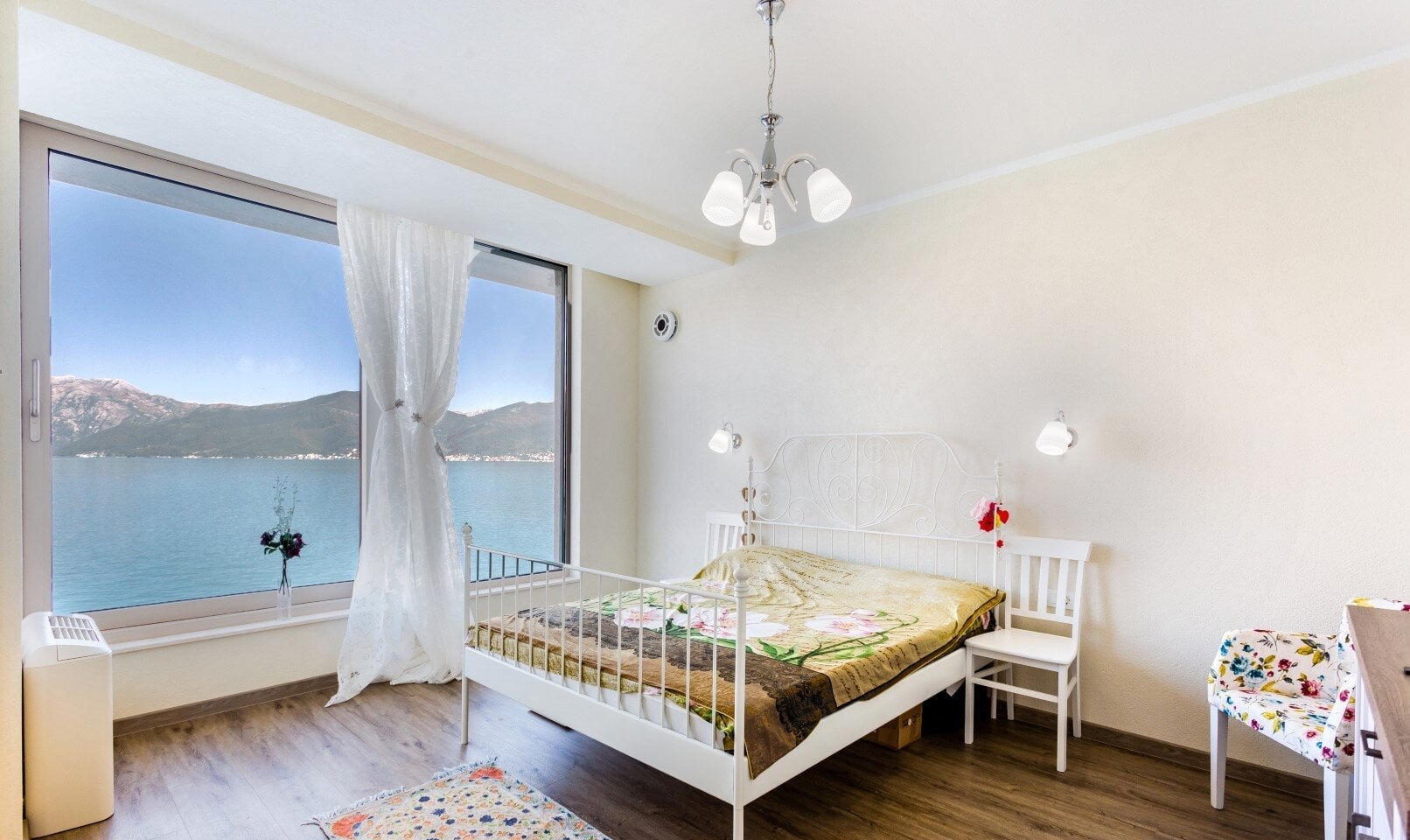 Five-Bedroom Waterfront Villa in Krašići, Tivat