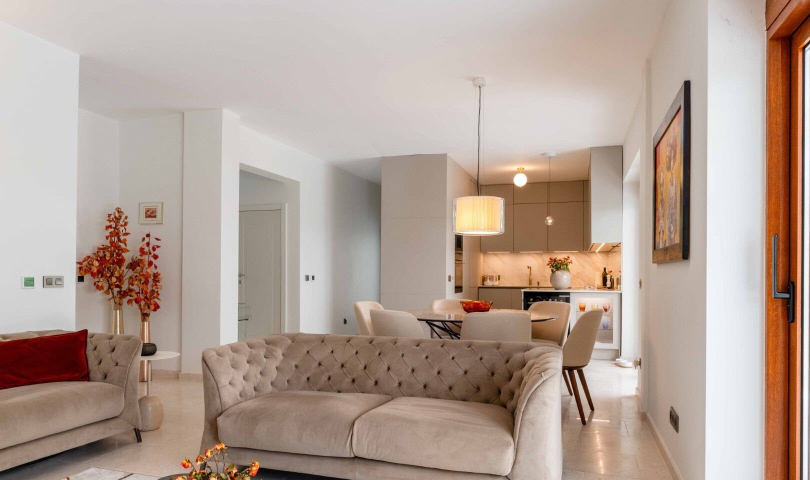 Four-Bedroom Villa with Pool in Rijeka Reževići, Budva Riviera
