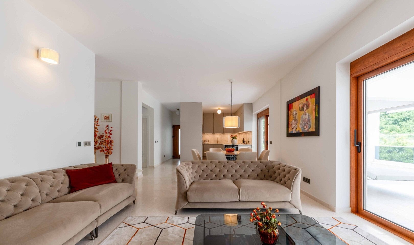 Four-Bedroom Villa with Pool in Rijeka Reževići, Budva Riviera