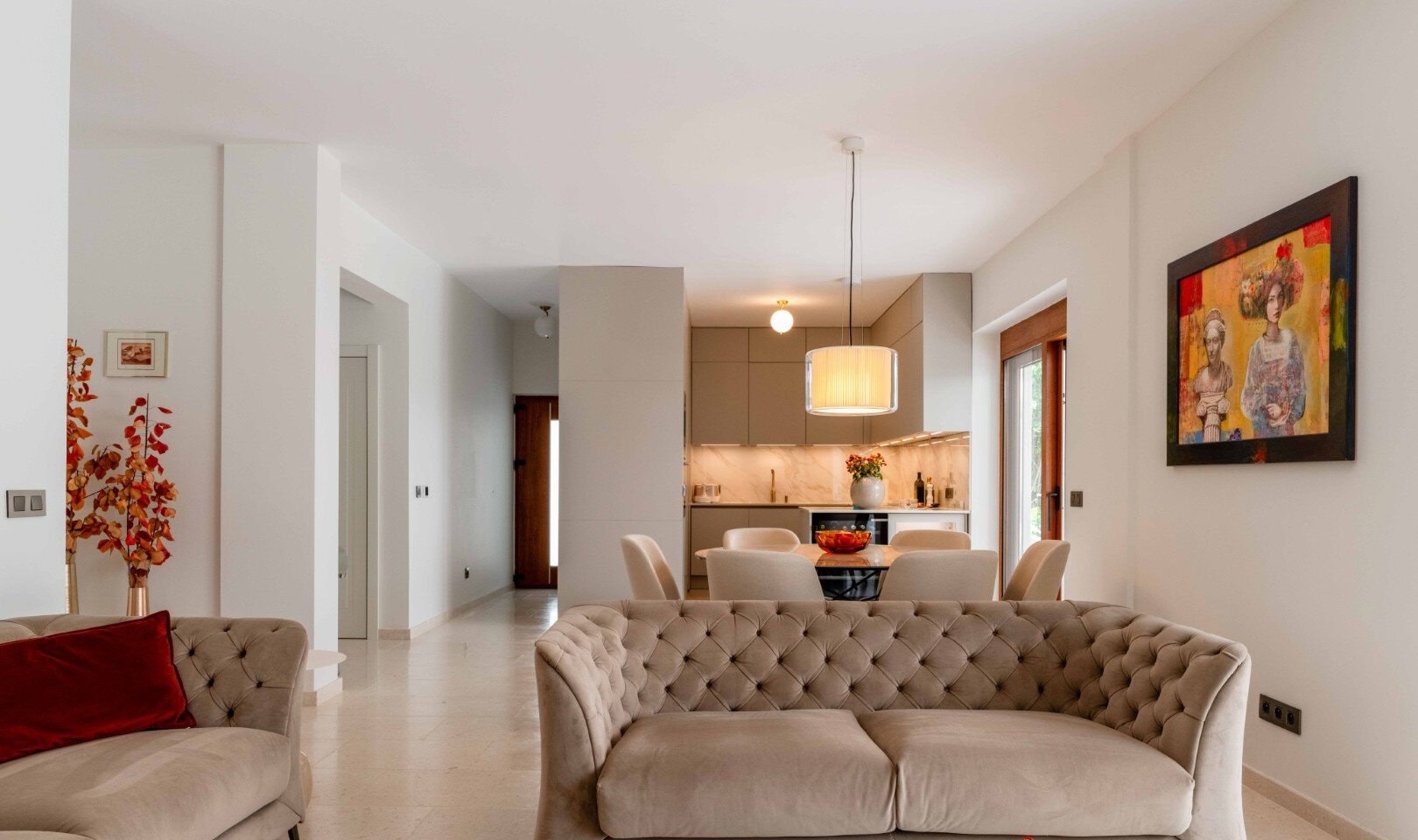 Four-Bedroom Villa with Pool in Rijeka Reževići, Budva Riviera