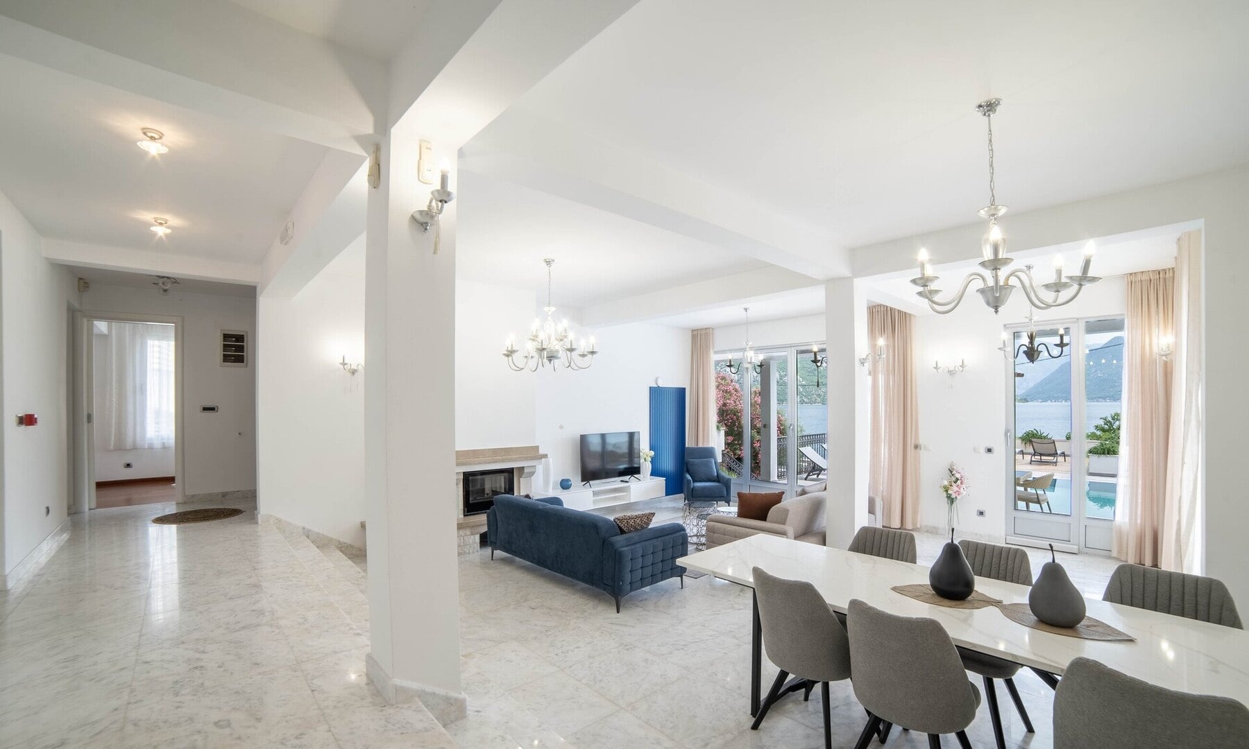 Four-Bedroom Waterfront Villa in Strp, Kotor Bay