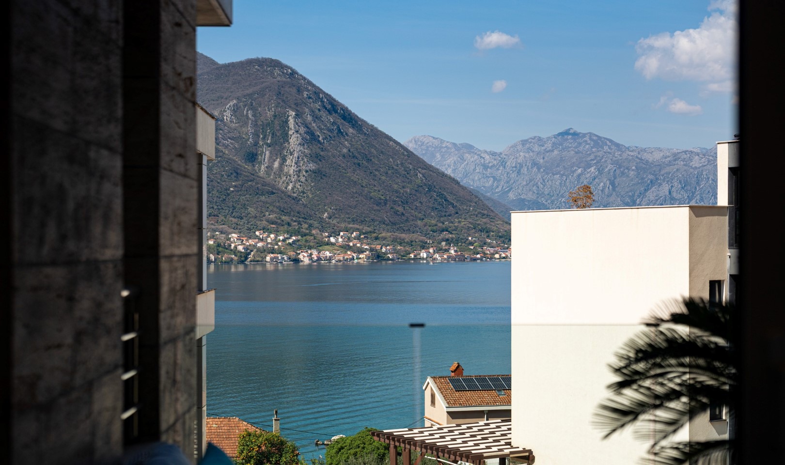 Two-Bedroom Furnished Apartment in Dobrota, Kotor