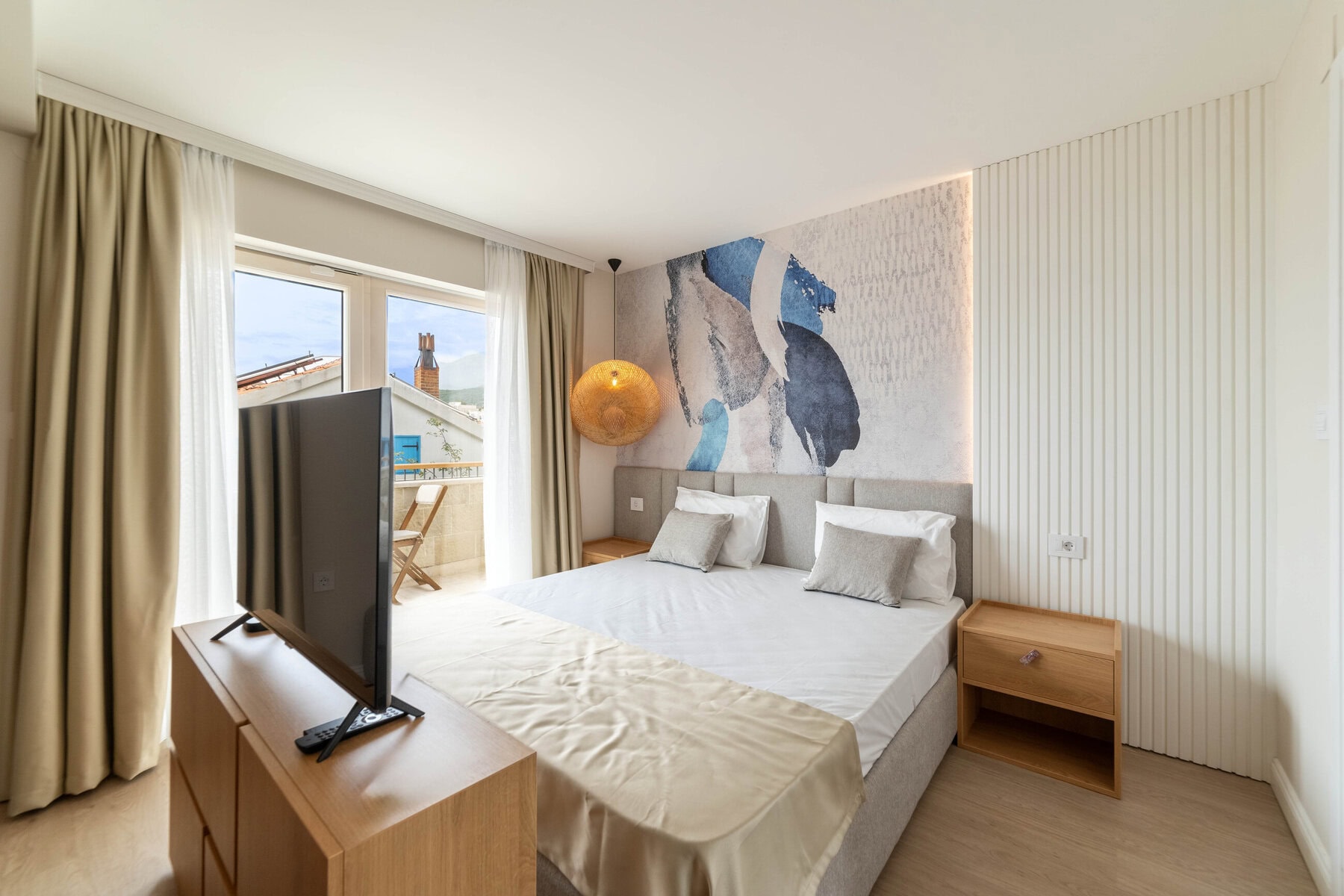Ten-Unit Boutique Hotel in Pržno, Budva Riviera