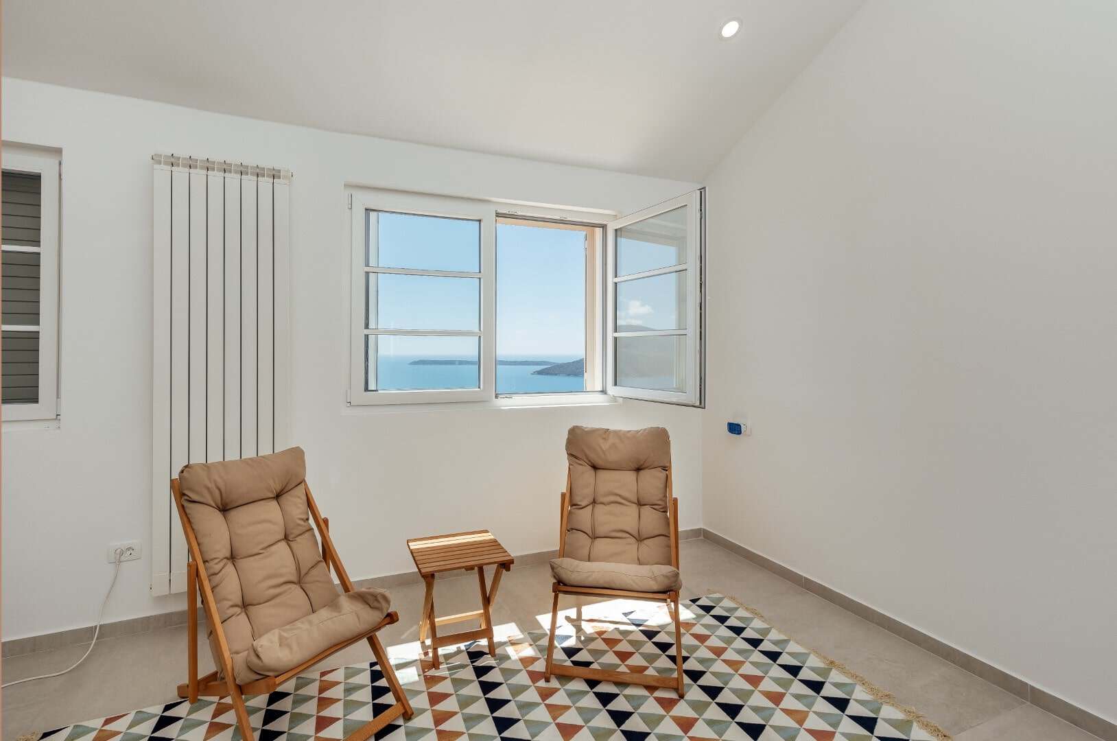 Three-Bedroom Villa with Study in Podi, Herceg Novi