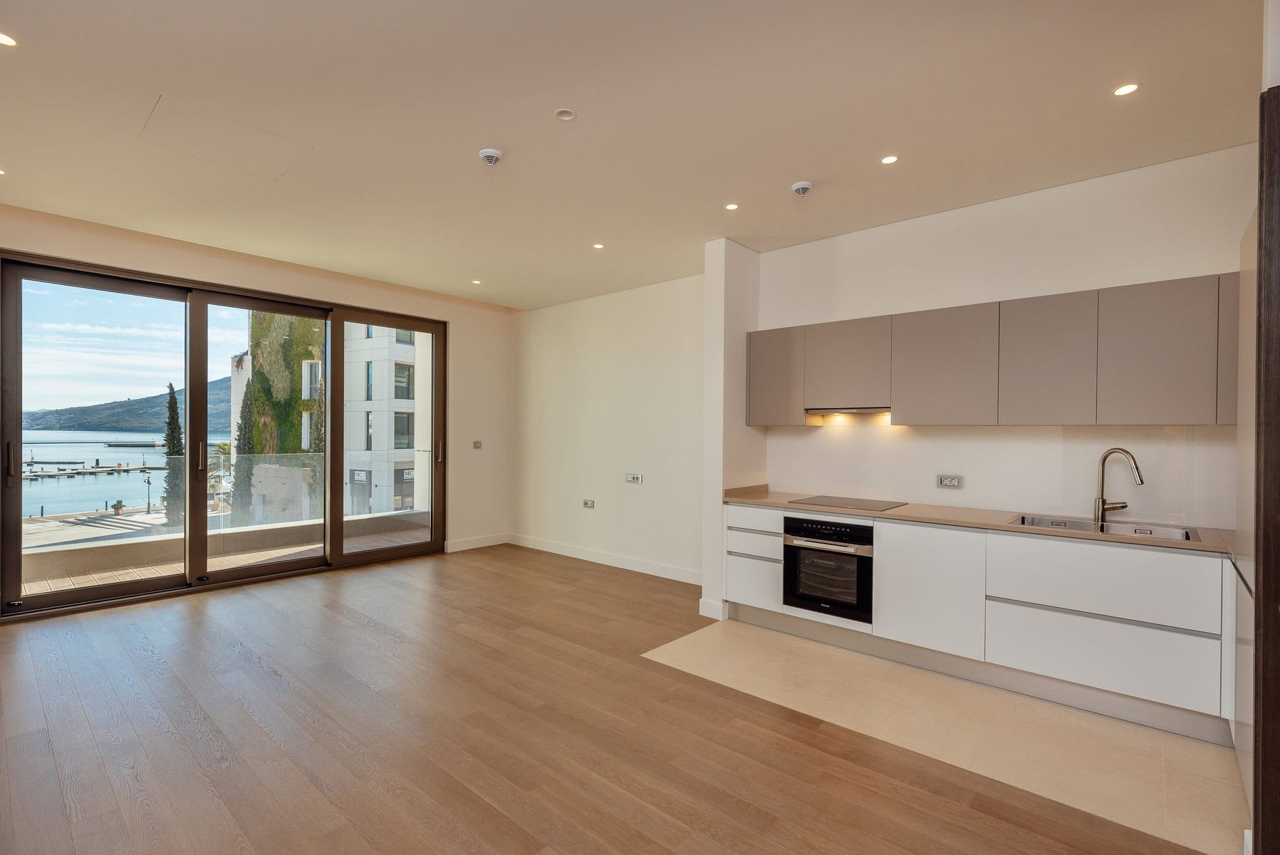 One-Bedroom Marina Residence at Portonovi, Herceg Novi