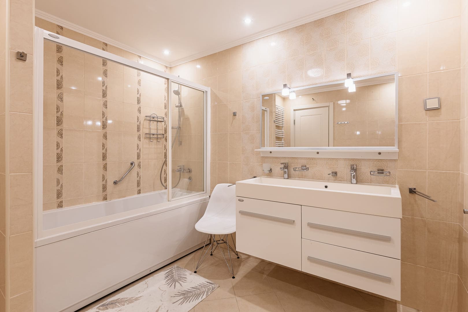 Six-Bedroom Duplex Residence in Savina, Herceg Novi