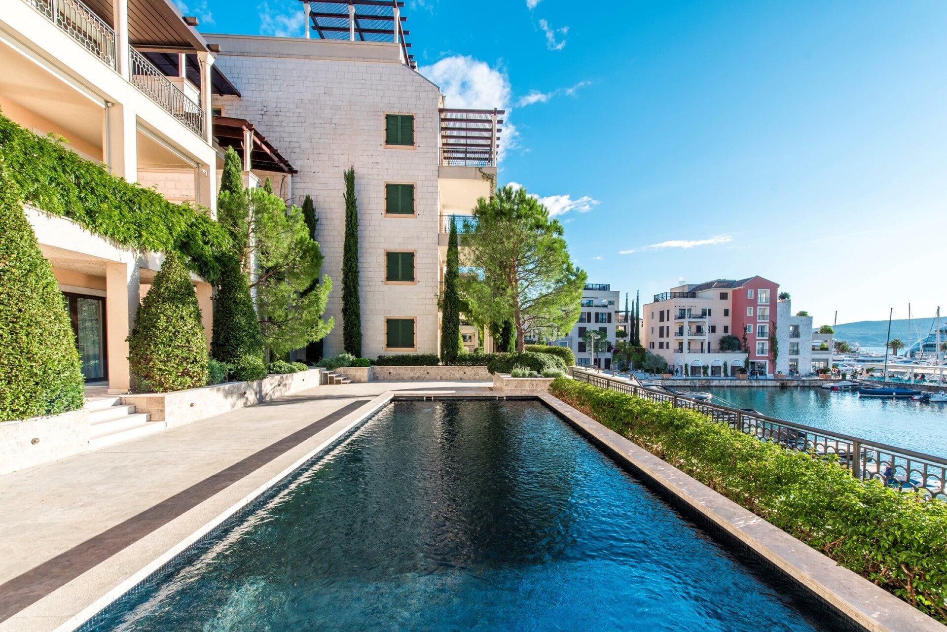 One-Bedroom Sea-View Residence in Tara, Porto Montenegro