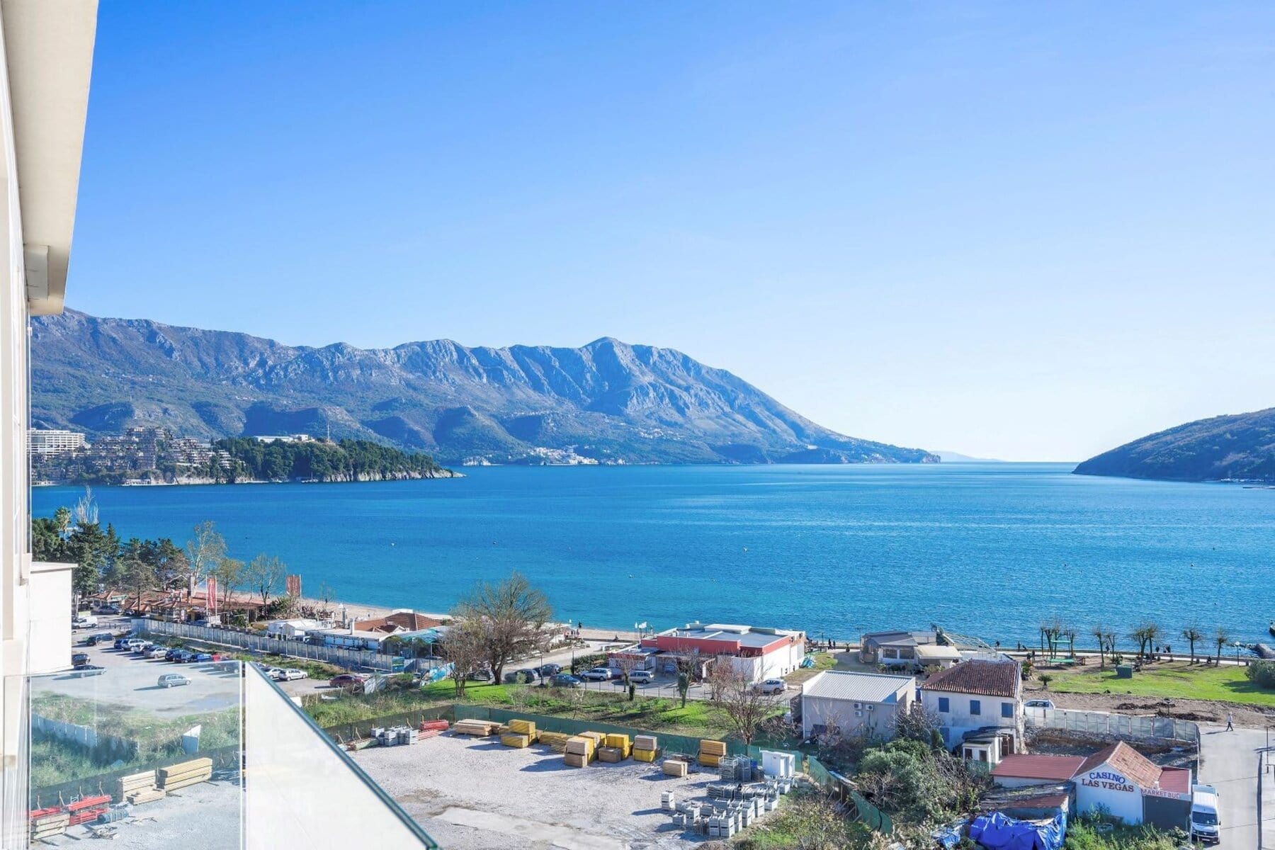 Modena Apartment II, Two-Bedroom Residence in Budva