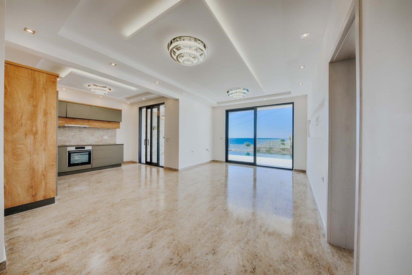 Four-Bedroom Villa in Utjeha, Bar Riviera