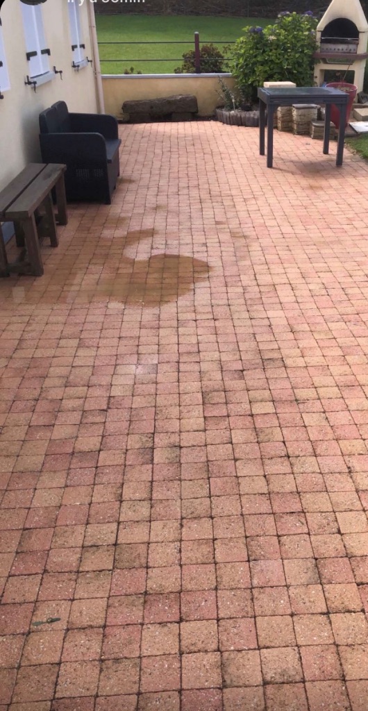 Traitement hydrofuge et nettoyage de terrasse en pavés - Flers