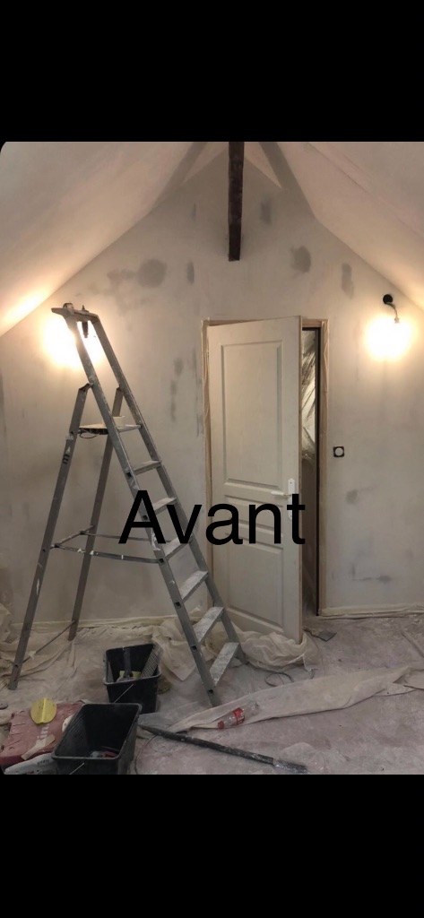 Avant : Aménagement de combles et enduit intérieur - Domfront en Poiraie