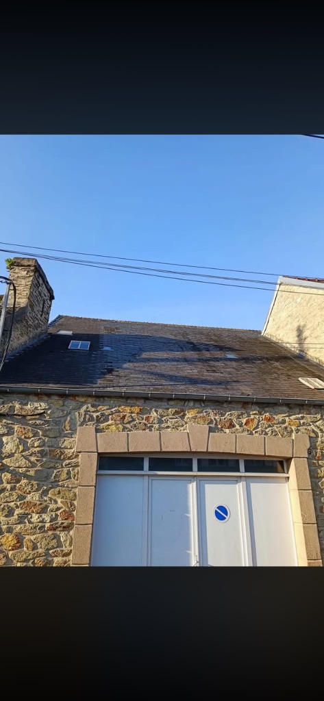 Avant : Rénovation de toiture - Athis-Val de Rouvre