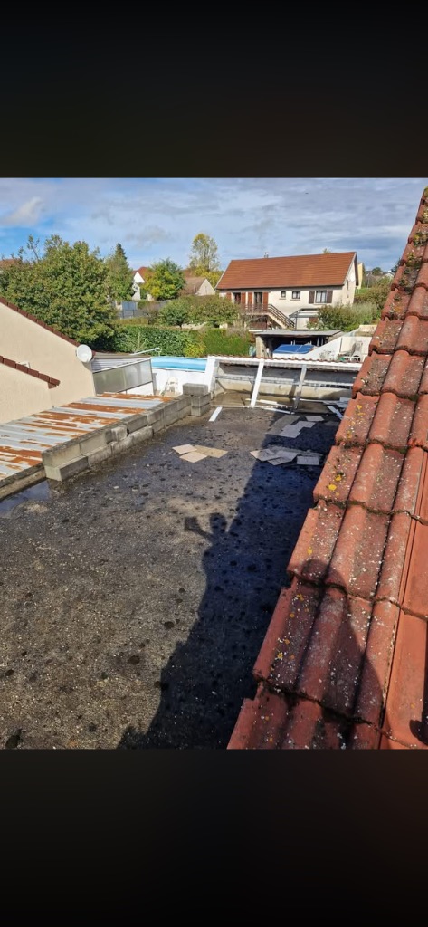 Avant : Étanchéité toiture terrasse - Condé-en-Normandie