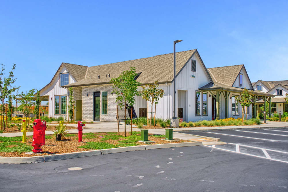 Exterior building with mail room entrance