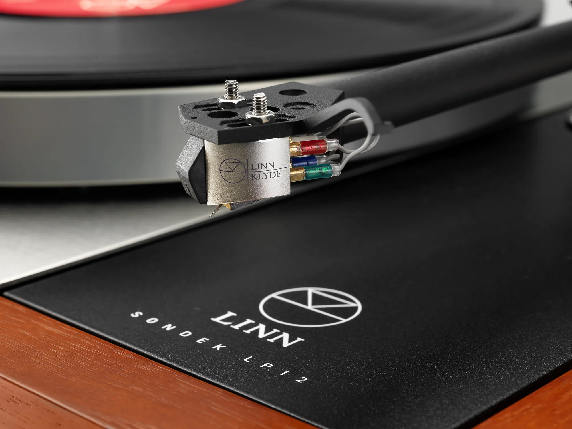 Linn Akurate LP12 Turntable