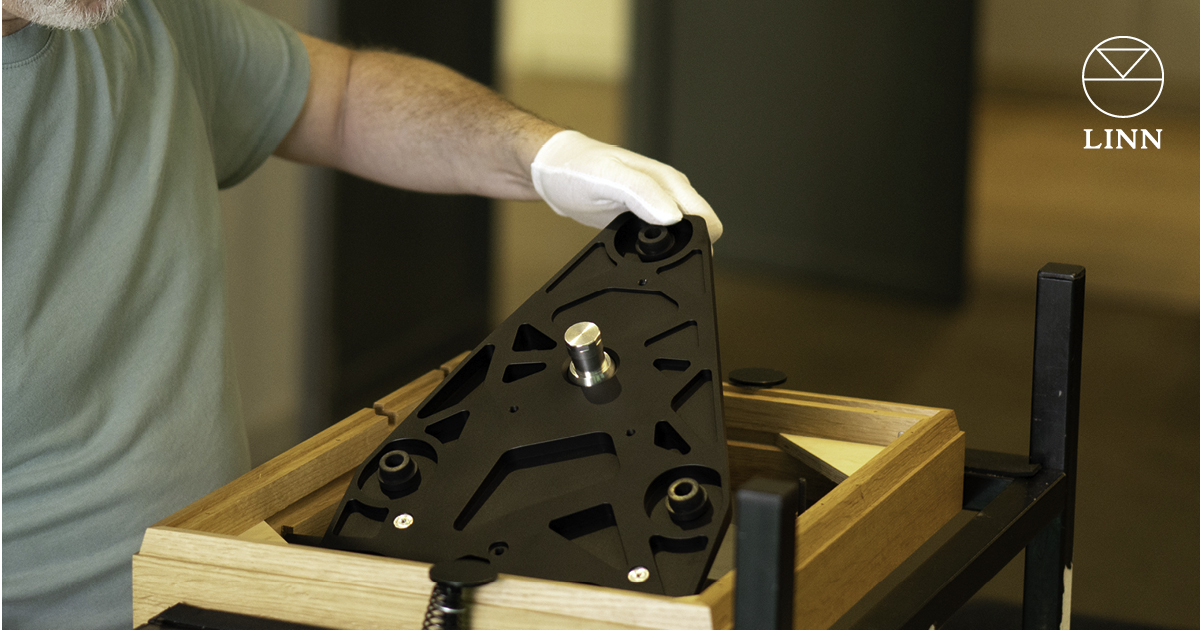 Linn Keel SE machined sub-chassis and armboard for the Sondek LP12